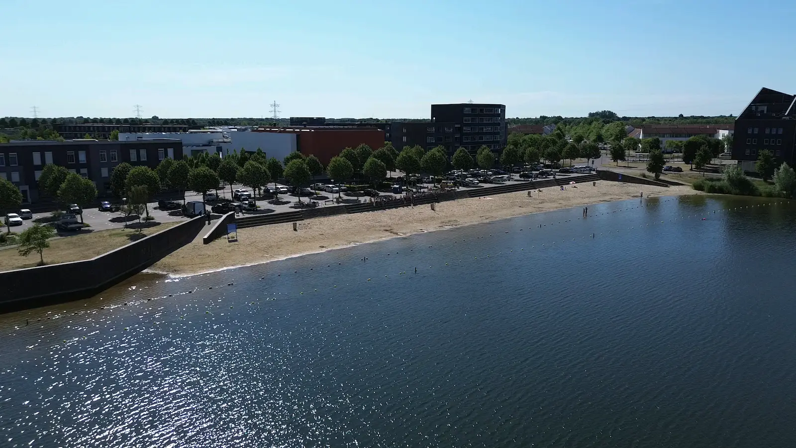 Grootte wielenplas luchtfoto 1