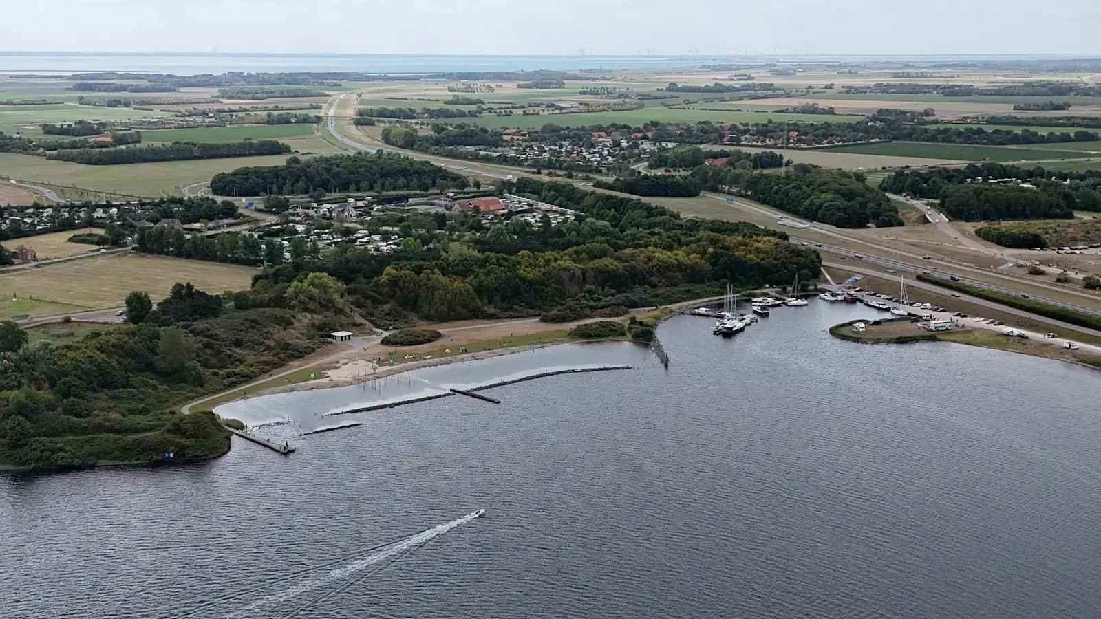 Koepeltje   luchtfoto (2)