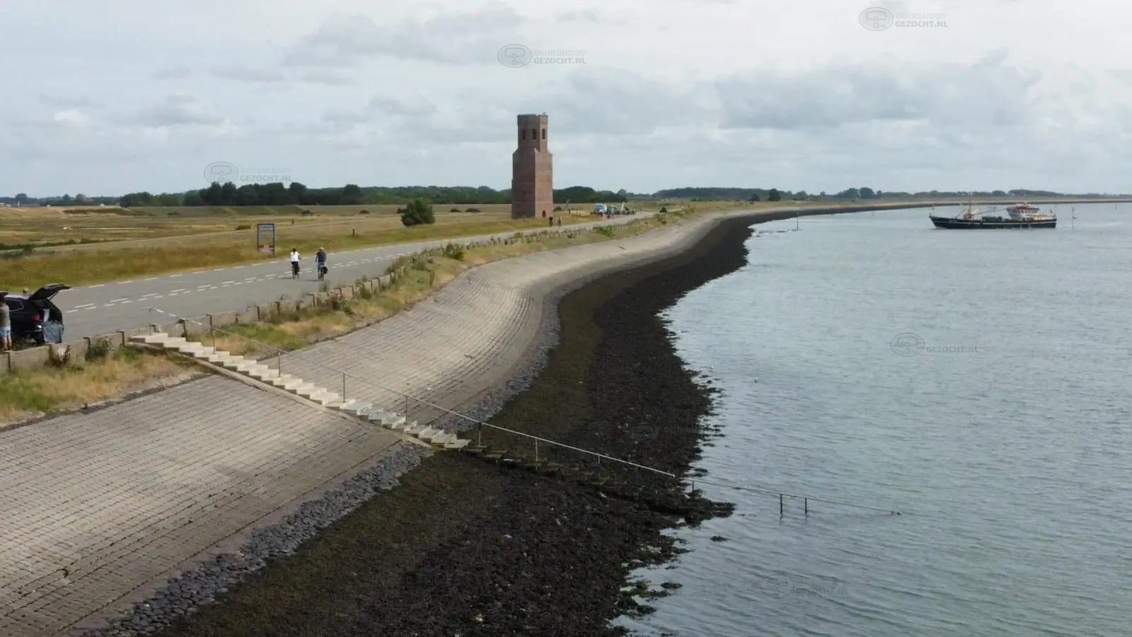 Plompe toren
